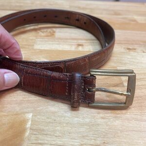 Men’s brown leather 36 inch belt.